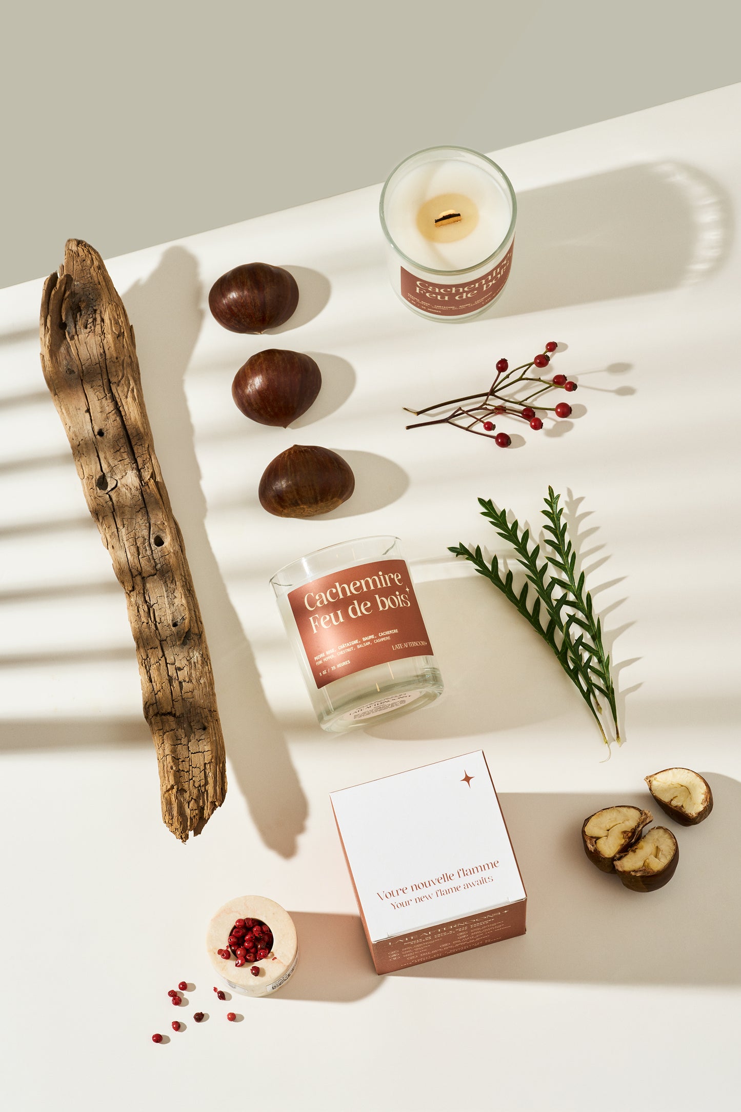 Bougie Cachemire & Feu de bois | Poivre rose, châtaigne, baume, cachemire