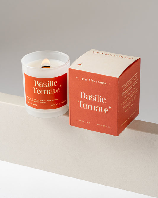 Bougie Basilic Tomate et sa boîte, feuille de tomate, basilic et agrumes, bougie à mèche de bois en cire de coco et soya coulée à la main à Montréal